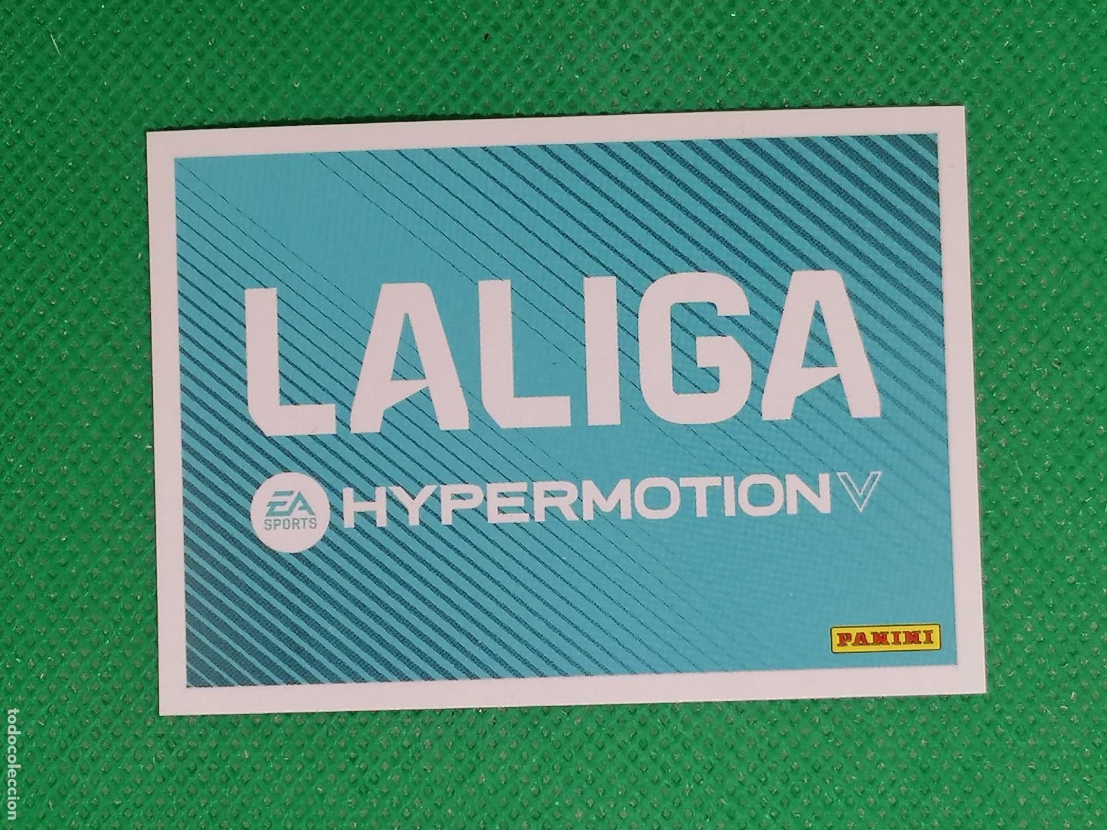 Cromos de F&uacute;tbol: 1 INSIGNIA LALIGA ⚽ PANINI LIGA HYPERMOTION 24 25 2024 2025 ⚽