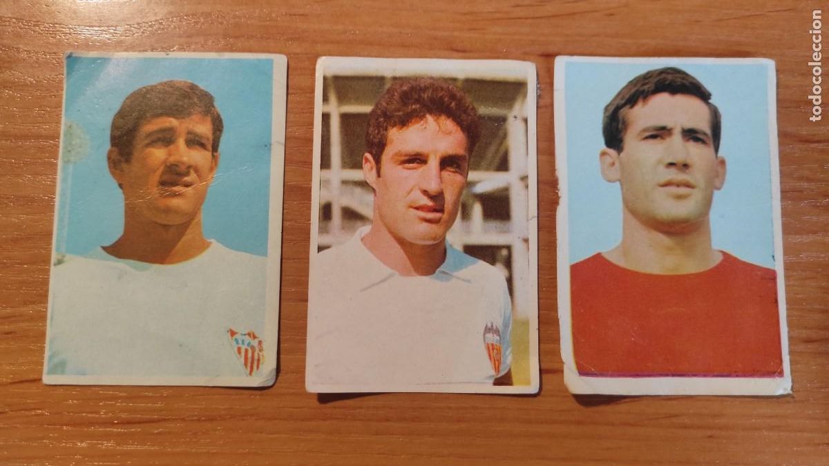 Cromos de f&uacute;tbol: 3 CROMOS EDITORIAL BRUGUERA FUTBOL-COLOR 1967 1968 67 68 BERGARA CAYUELA OSORIO DESPEGADO