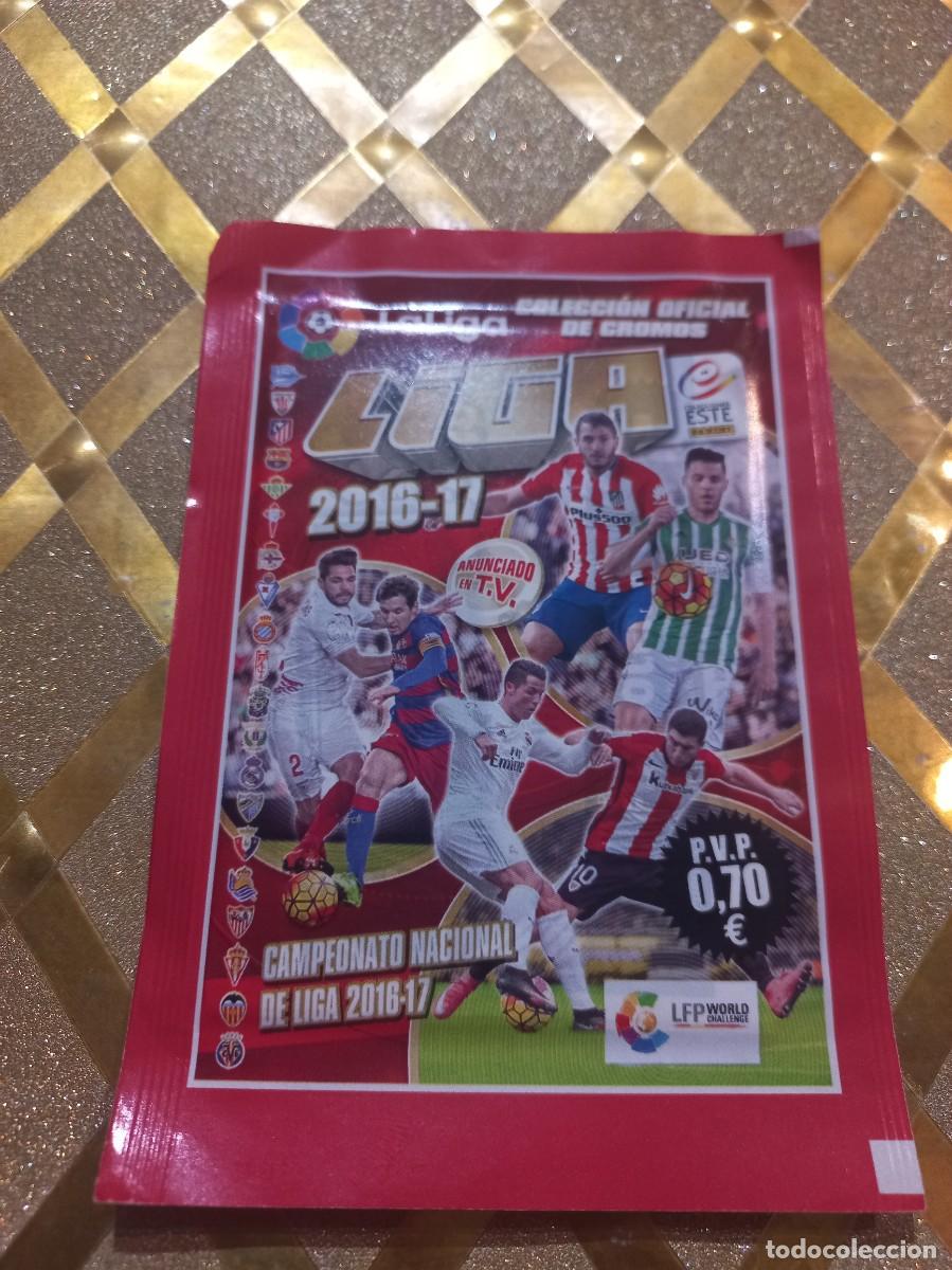 Cromos de f&uacute;tbol: SOBRE DE FUTBOL LLENO LIGA 2016-2017 EDICIONES ESTE PANINI SIN ABRIR !