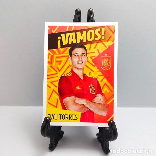 Fu&szlig;ball-Sticker: 19 PAU TORRES LOS &Iacute;DOLOS DE LA ROJA - CRACKS MUNDIALES CROMO ADHESIVO CARREFOUR PANINI 2022 &iexcl;VAMOS!