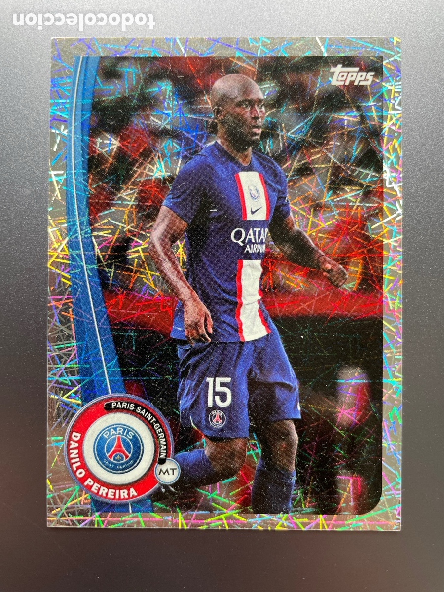 Figurine di Calcio: Danilo Pereira PA-12 Electric Topps PSG Fan Set 2022-23