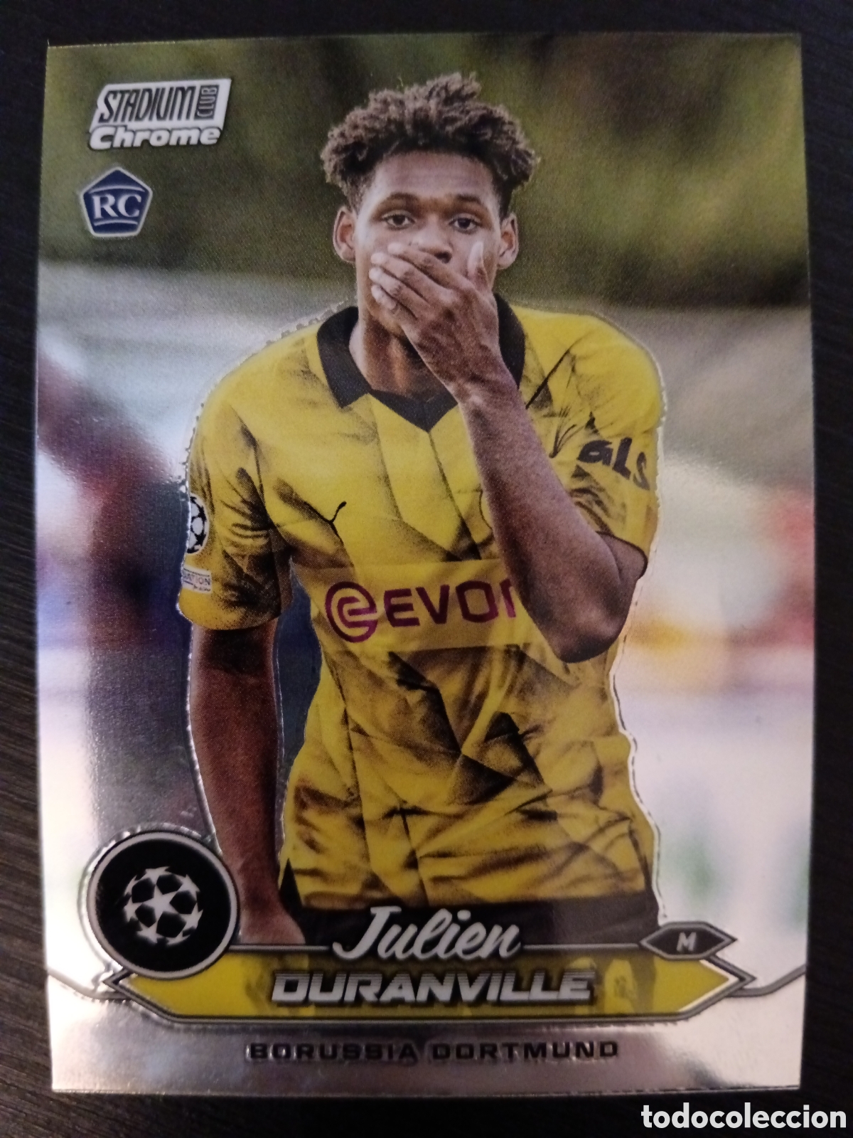 Cromos de f&uacute;tbol: Julien Duranville Borussia Dortmund RC Topps Stadium Club Chrome 23-24 #16