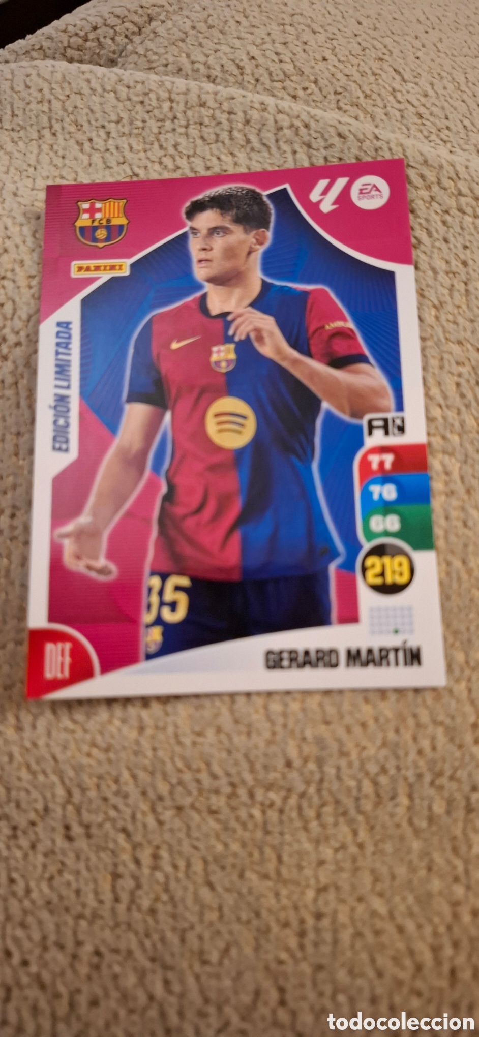 Cartes &agrave; collectionner de Football: PANINI ADRENALYN - LIGA 2024-25 (24 - 25) - EDICI&Oacute;N LIMITADA - GERARD MART&Iacute;N - BARCELONA