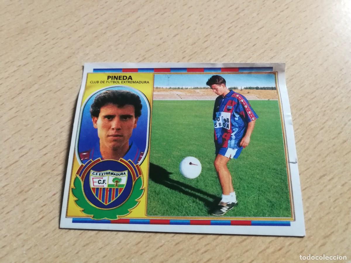 Cromos de f&uacute;tbol: Pineda Coloca CF Extremadura, Editorial Este 96/97, en ventanilla - Foto 1