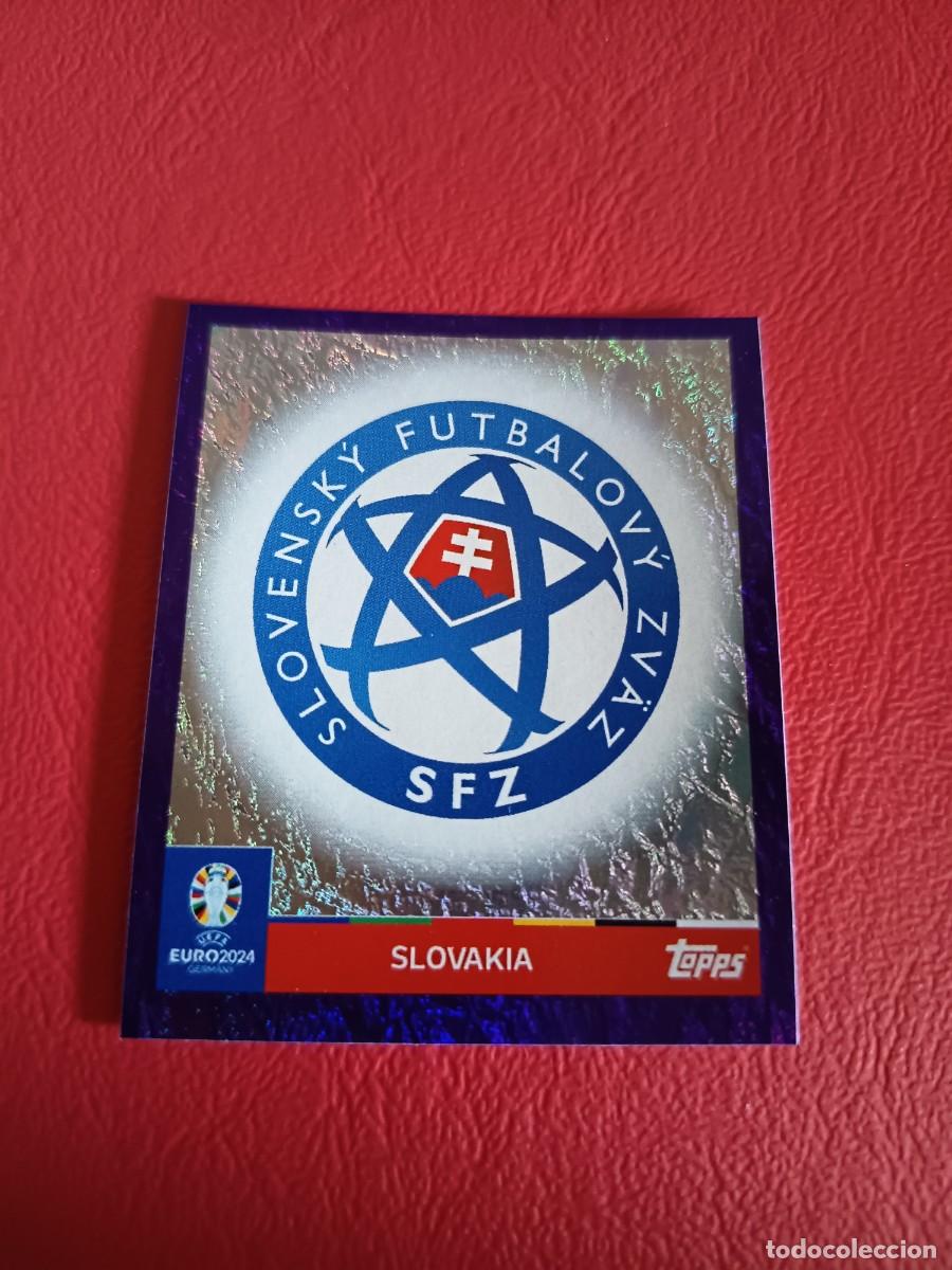 Cromos de F&uacute;tbol: EURO 2024 TOPPS STICKERS PARALELO SVK 1 ESCUDO SLOVAKIA nuevo sin pegar