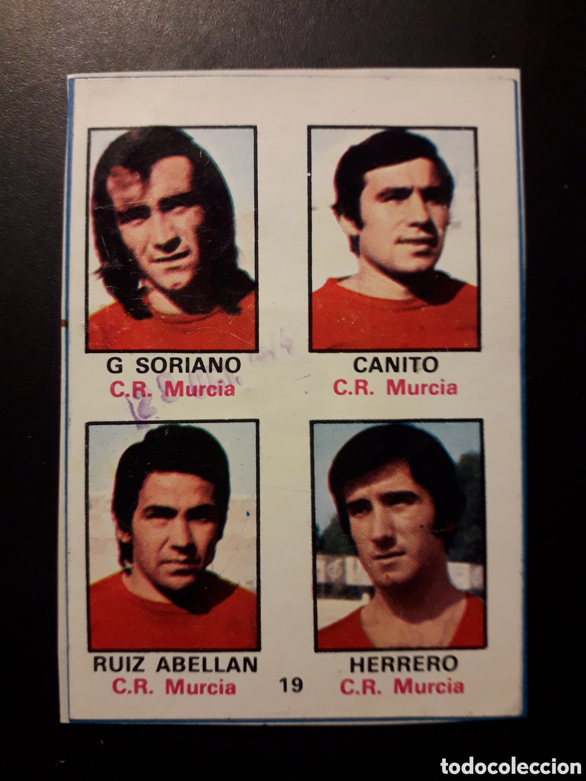 Cartes &agrave; collectionner de Football: G SORIANO/CANITO/R ABELL&Aacute;N/HERRERO 19 MURCIA FHER 1974-1975 74-75 RECORTADO ADHESIVO PEDIDO M&Iacute;NIM 3&euro;