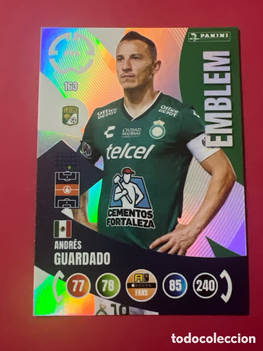 Fu&szlig;ball-Sticker: E19. CROMO n&ordm; 163 GUARDADO LE&Oacute;N EMBLEMA FIFA CLUB WORLD CUP 2025 ADRENALYN XL DE PANINI. Nuevo.