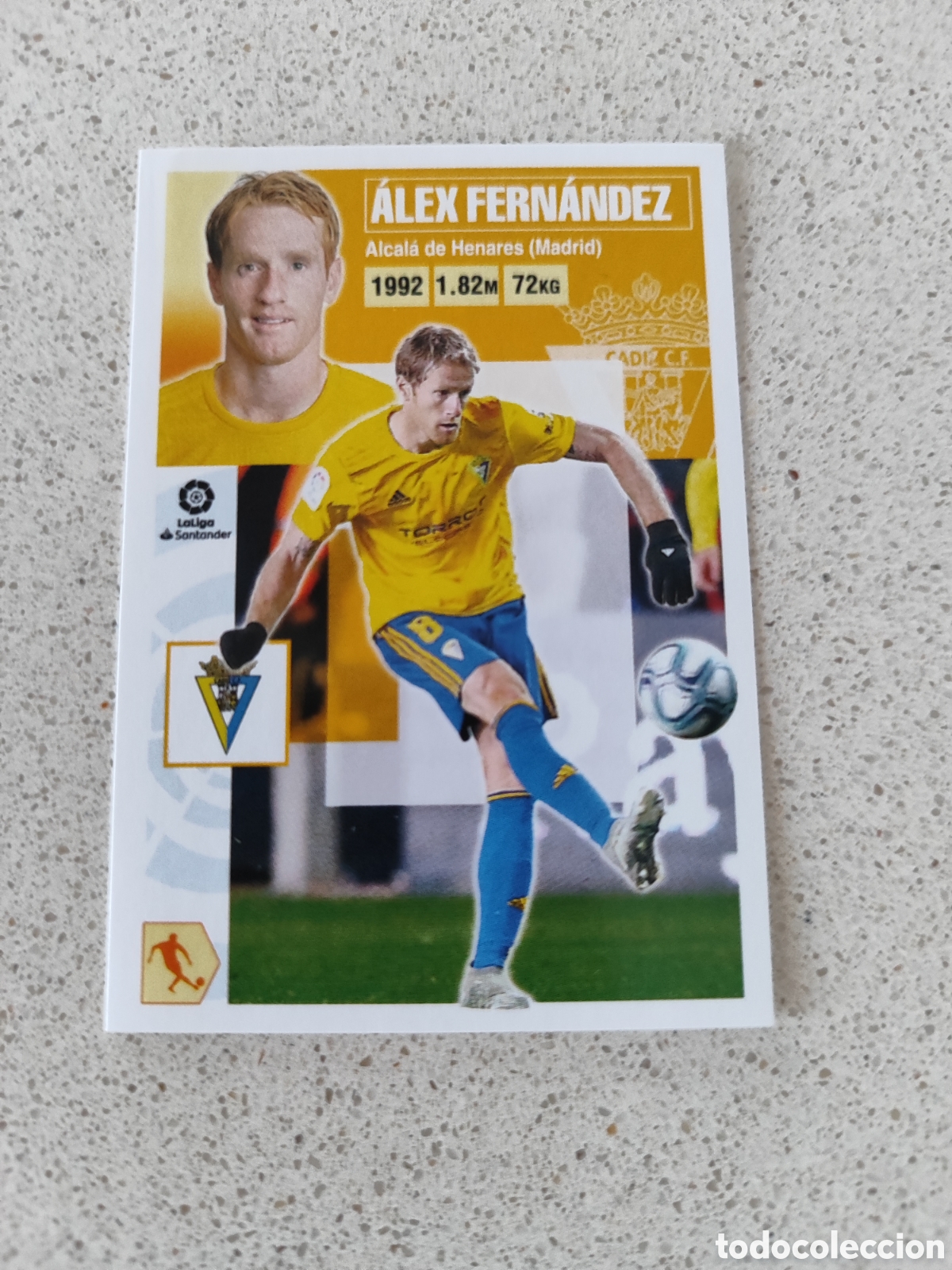 Cromos de Futebol: CROMO &Aacute;LEX FERN&Aacute;NDEZ CADIZ N&Uacute;MERO 12. LIGA ESTE 20/21.