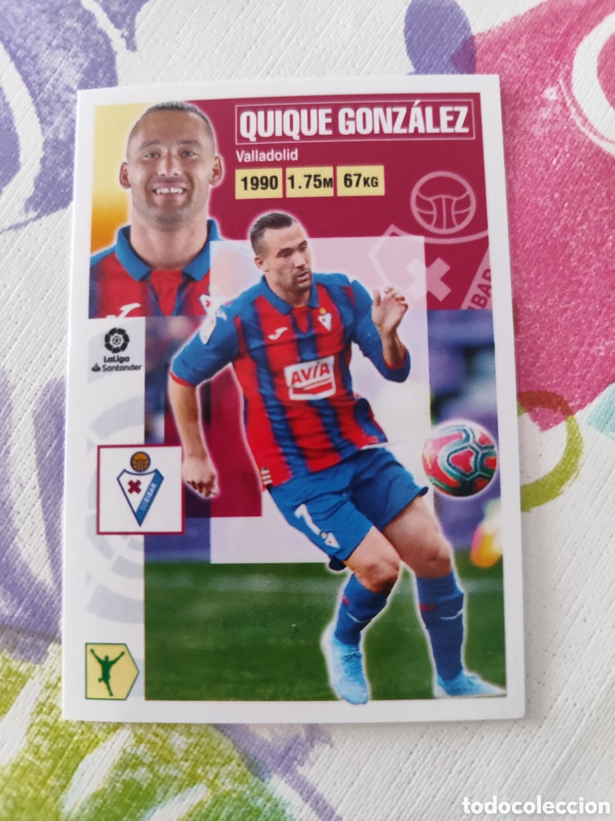 Fu&szlig;ball-Sticker: CROMO QUIQUE GONZ&Aacute;LEZ EIBAR N&Uacute;MERO 17. LIGA ESTE 20/21.