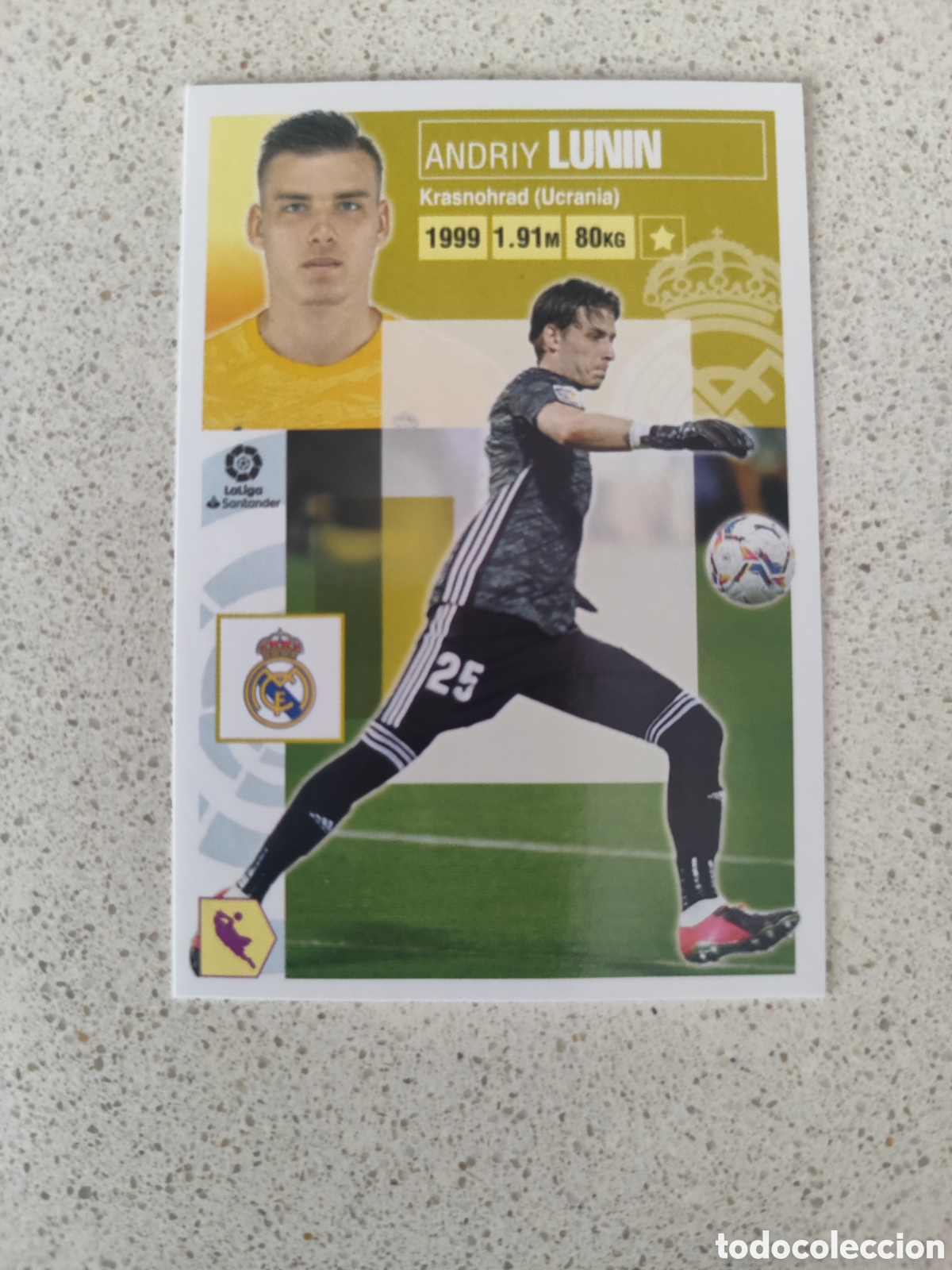 Cromos de f&uacute;tbol: CROMO LUNIN REAL MADRID N&Uacute;MERO 3. LIGA ESTE 20/21. TERCERA EDICI&Oacute;N.