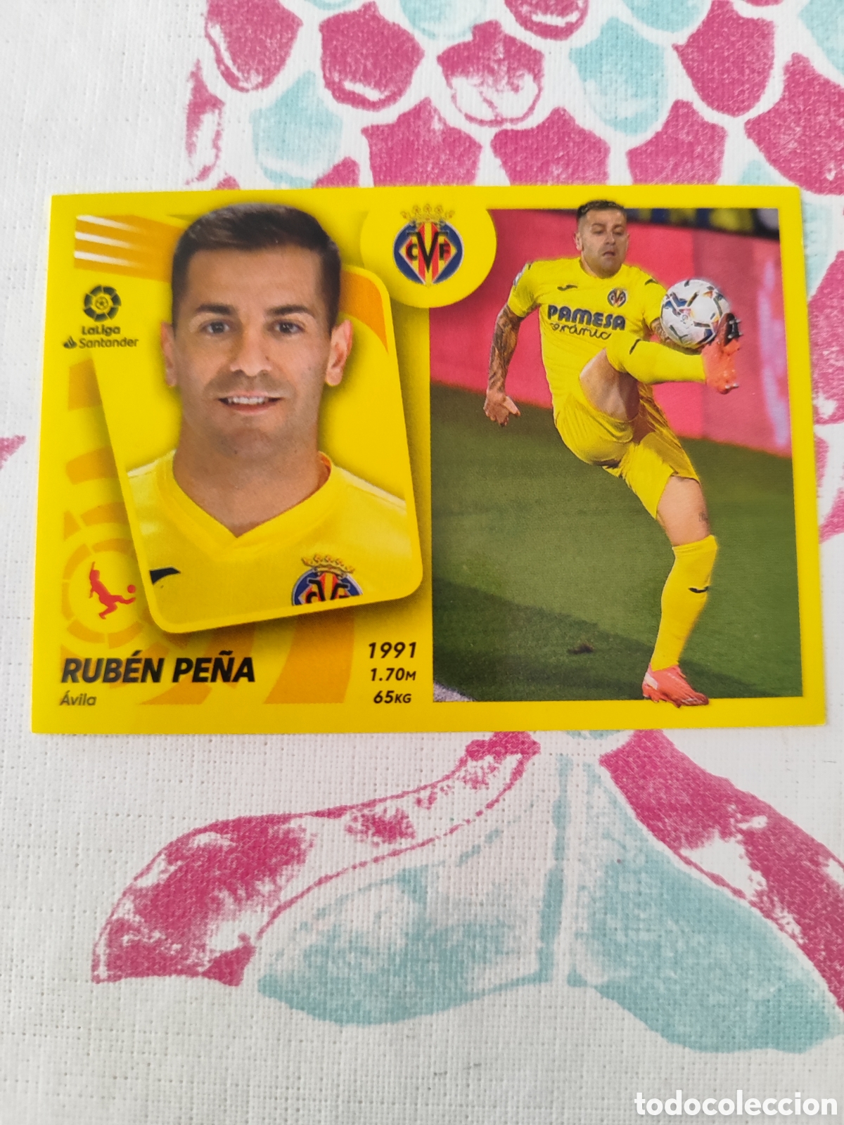 Fu&szlig;ball-Sticker: CROMO RUB&Eacute;N PE&Ntilde;A VILLARREAL N&Uacute;MERO 7 BIS COLOCA. LIGA ESTE 21/22. SEGUNDA EDICI&Oacute;N.