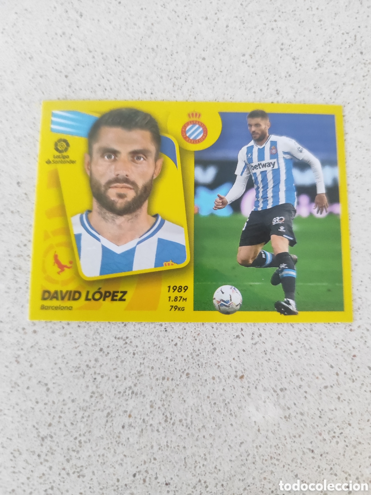 Figurine di Calcio: CROMO DAVID L&Oacute;PEZ ESPANYOL N&Uacute;MERO 11. LIGA ESTE 21/22.