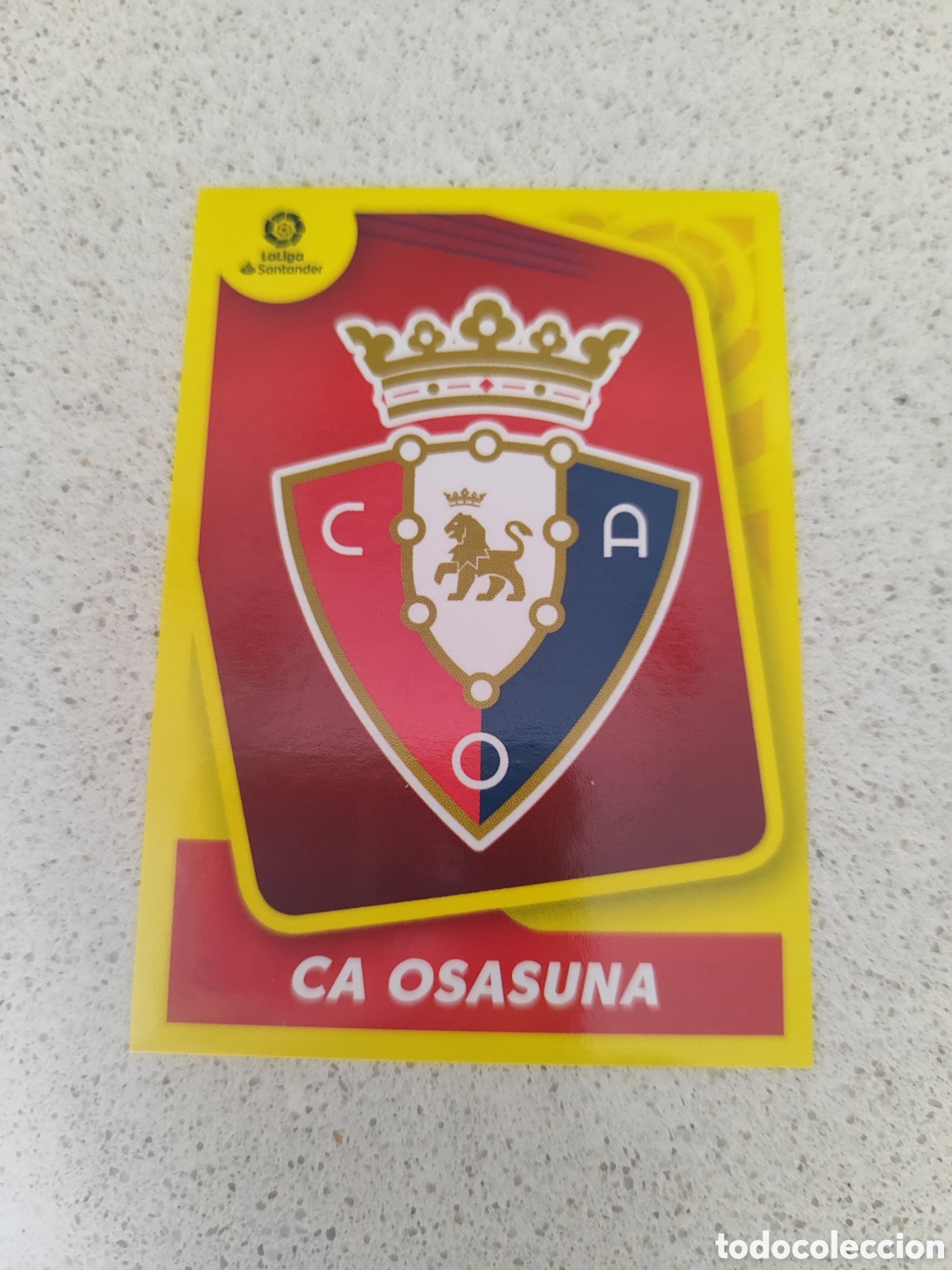 Fu&szlig;ball-Sticker: CROMO ESCUDO OSASUNA N&Uacute;MERO 1. LIGA ESTE 21/22.