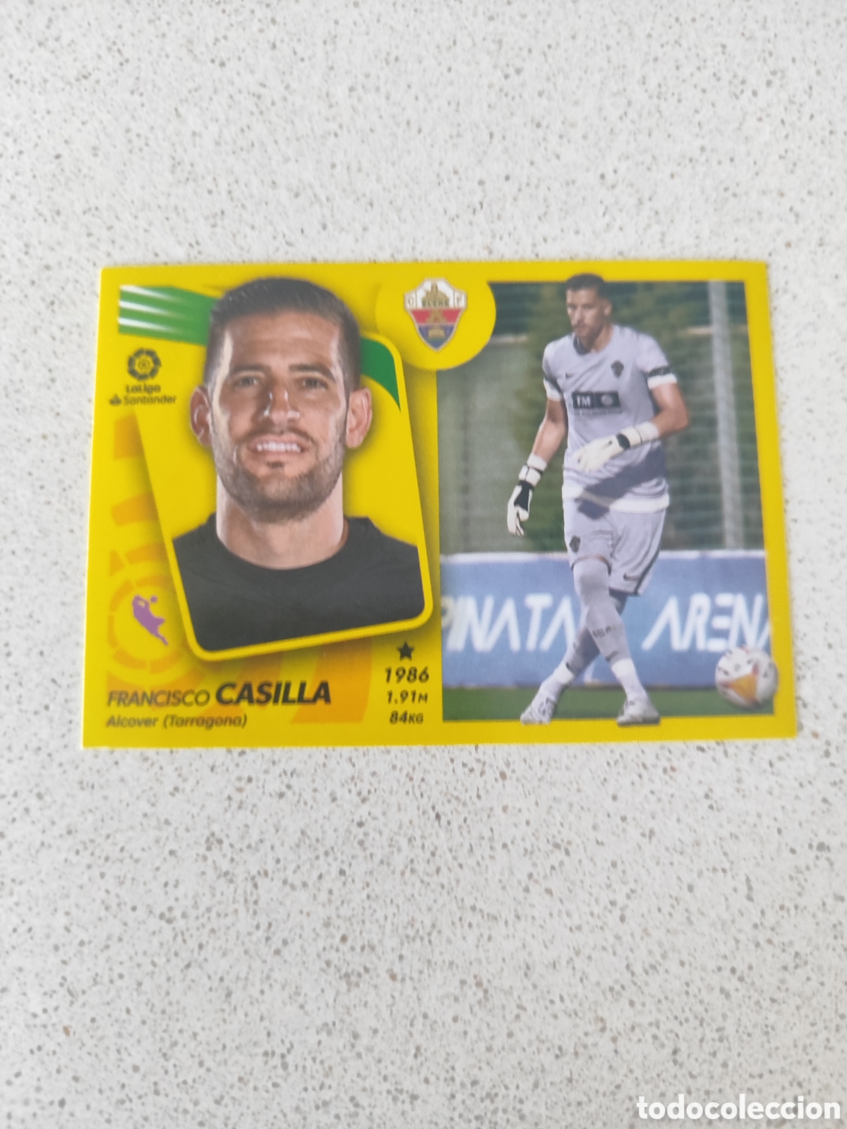 Fu&szlig;ball-Sticker: CROMO CASILLA ELCHE N&Uacute;MERO 6. LIGA ESTE 21/22. SEGUNDA EDICI&Oacute;N.