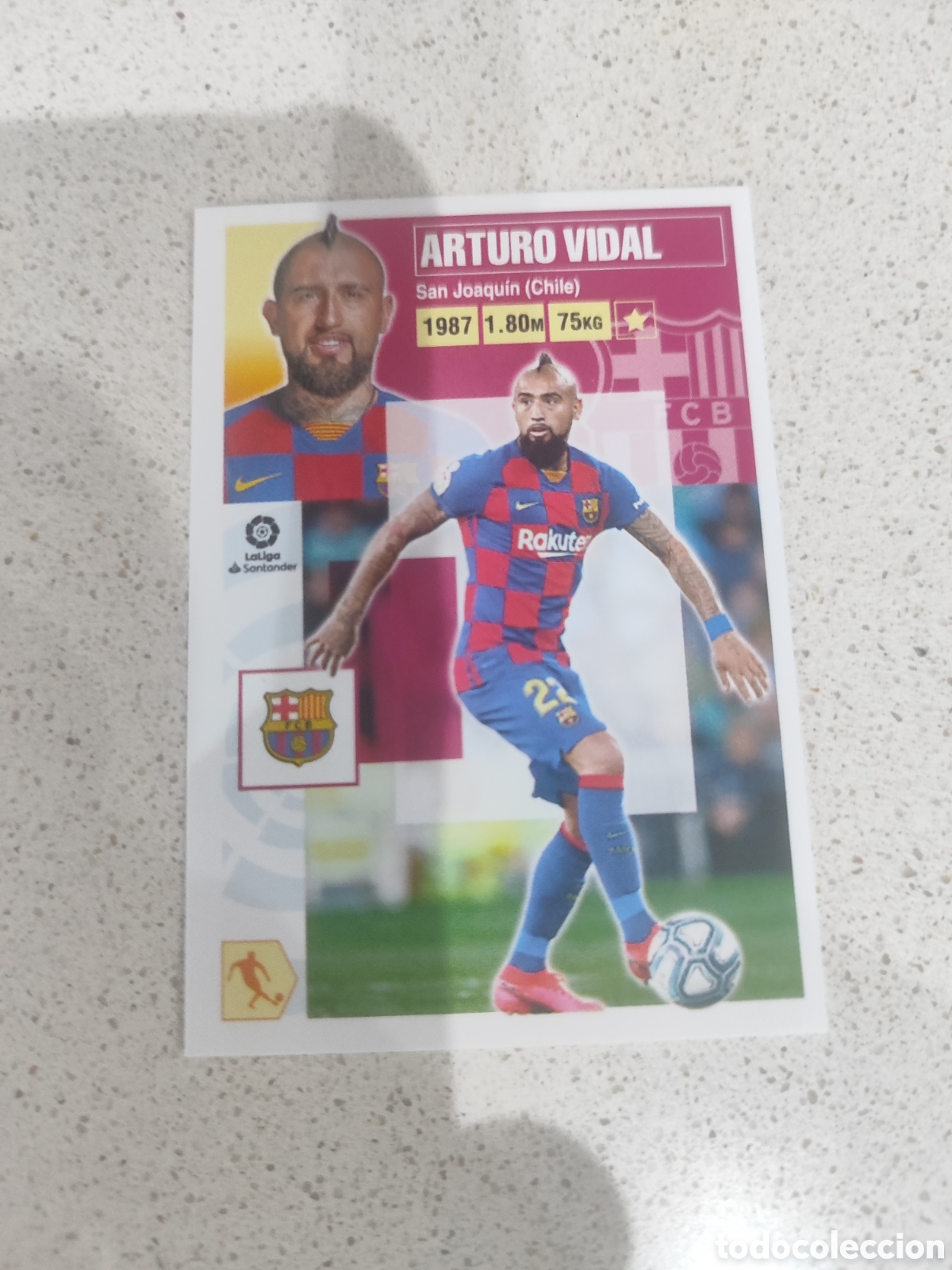 Fu&szlig;ball-Sticker: CROMO ARTURO VIDAL FC BARCELONA N&Uacute;MERO 14 A. LIGA ESTE 20/21.