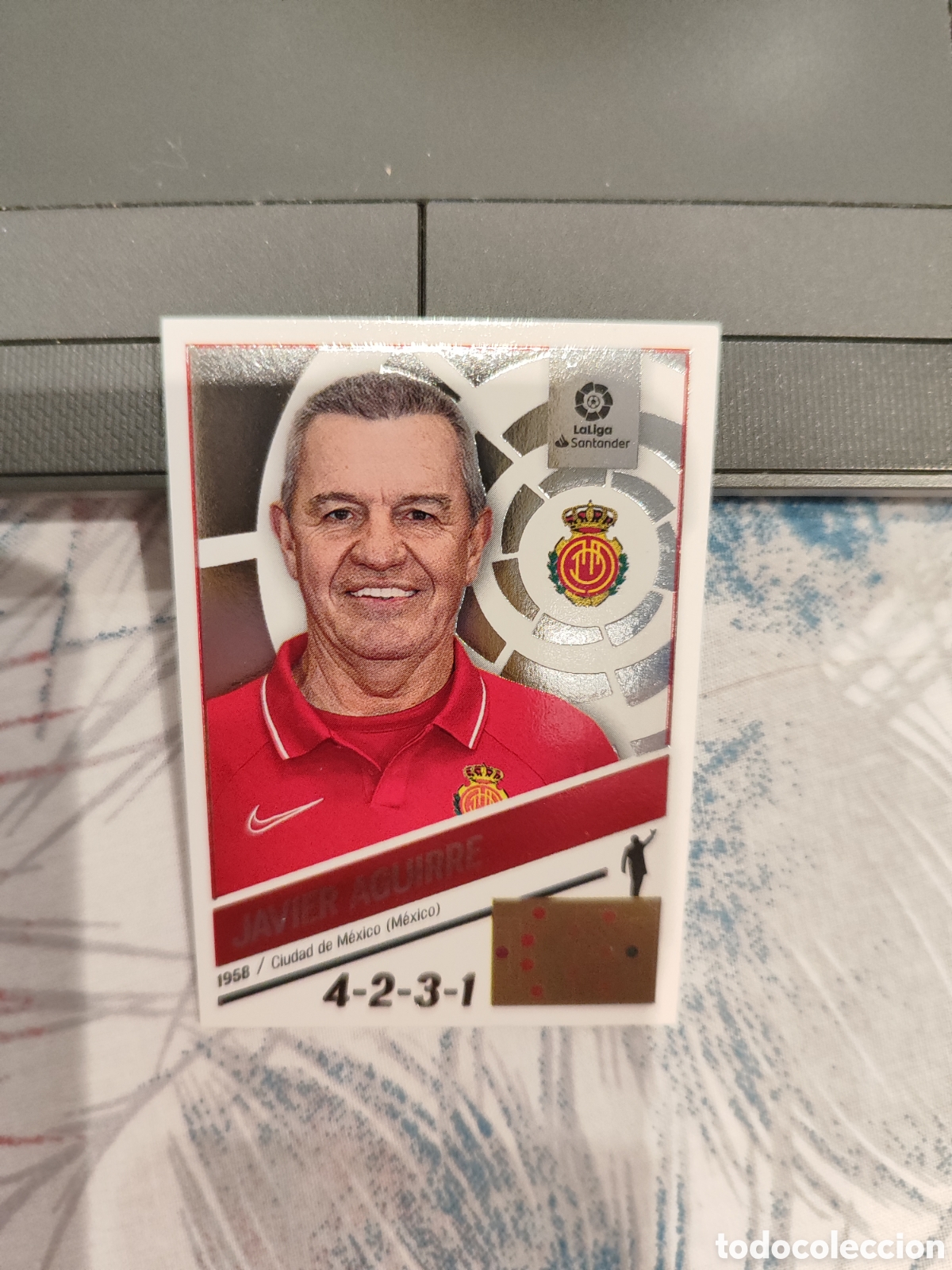 Cromos de f&uacute;tbol: CROMO JAVIER AGUIRRE MALLORCA N&Uacute;MERO 2. LIGA ESTE 22/23.