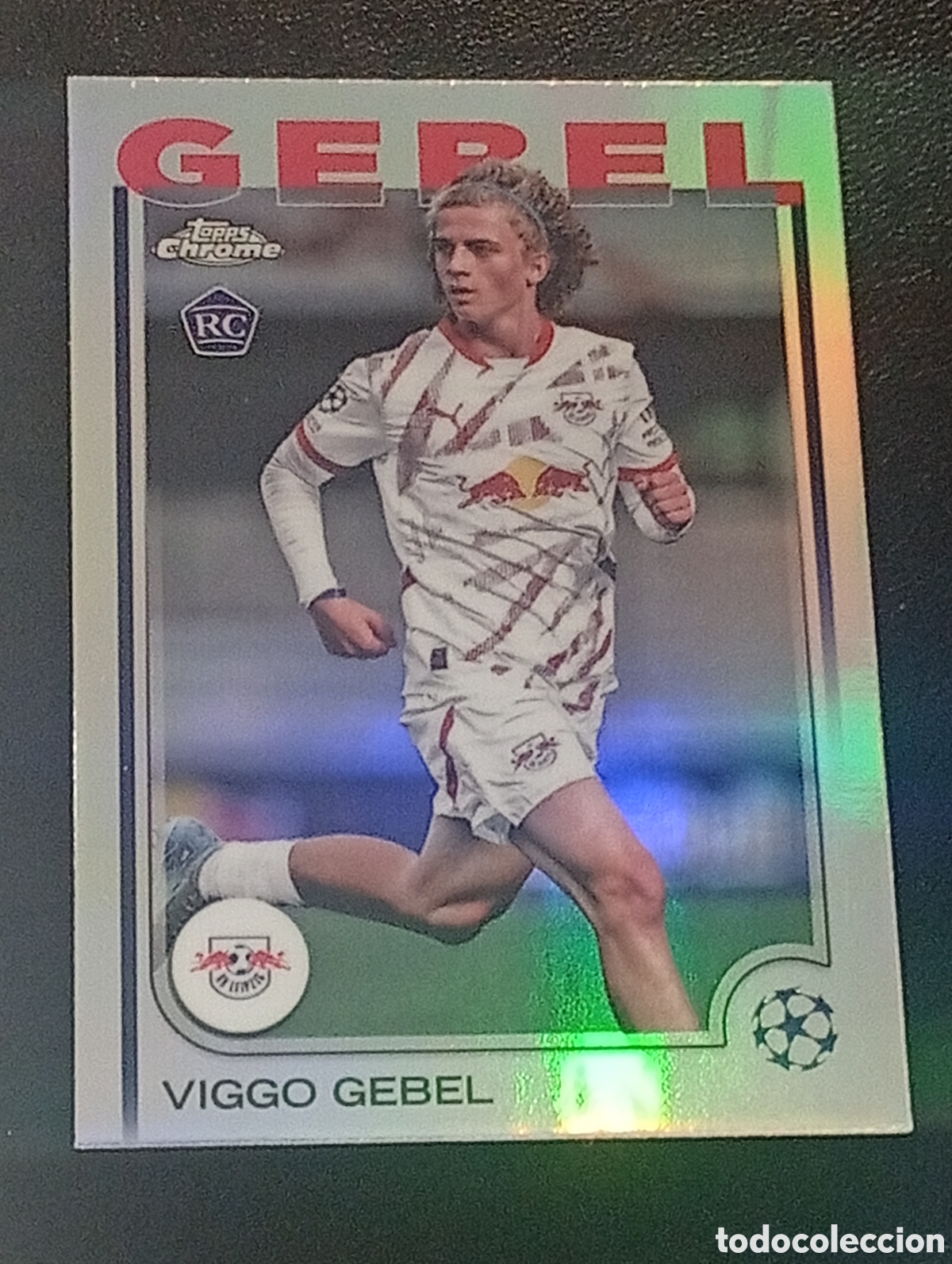Figurine di Calcio: 40 paralela rookie VIGGO GEBEL LEIPZIG TOPPS CHROME 2024 2025 24 25 CROMOS MEGACRACKS