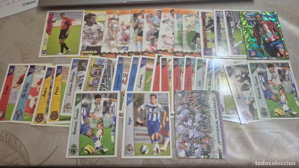 Football Stickers: LOTE MUNDICROMO DE DIFERENTES A&Ntilde;OS. SON 33 CROMOS
