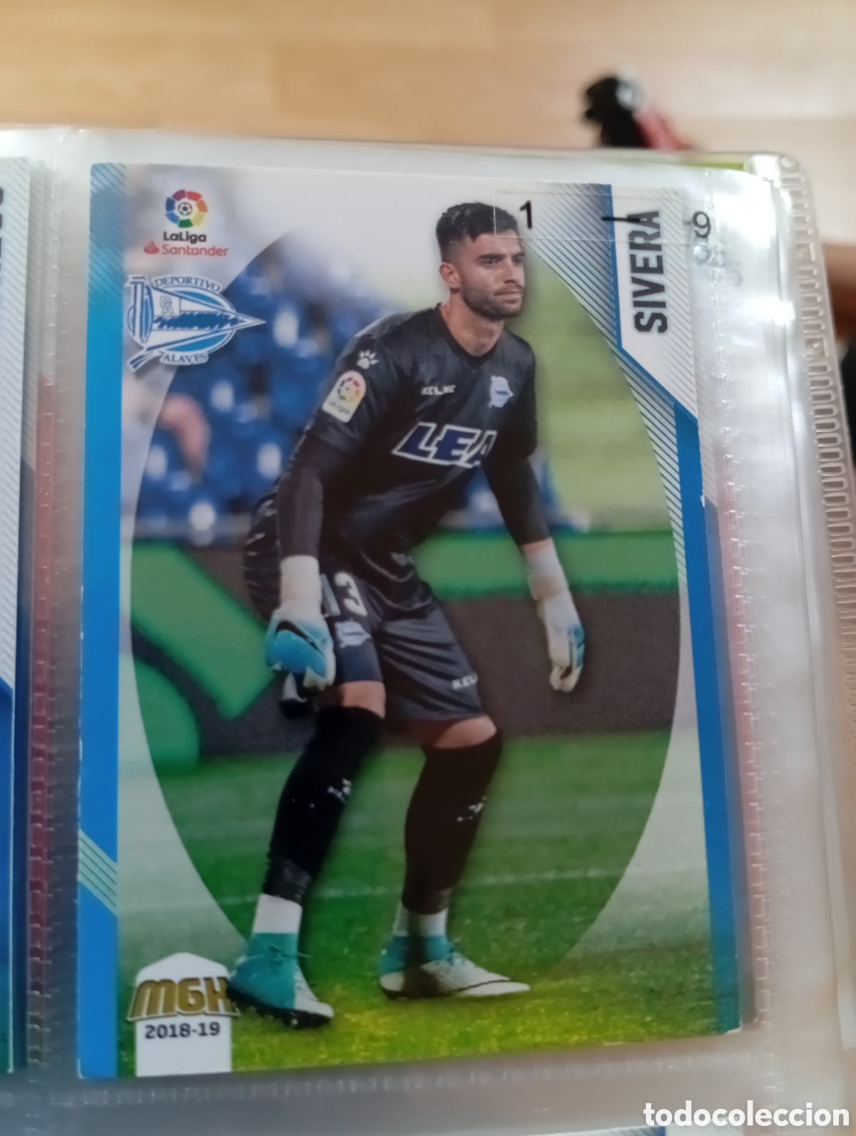 Football Stickers: Sivera Alaves Cromo ficha de futbol Megacracks 2018-2019 MGK 18-19. Liga Espa&ntilde;ola 18-19