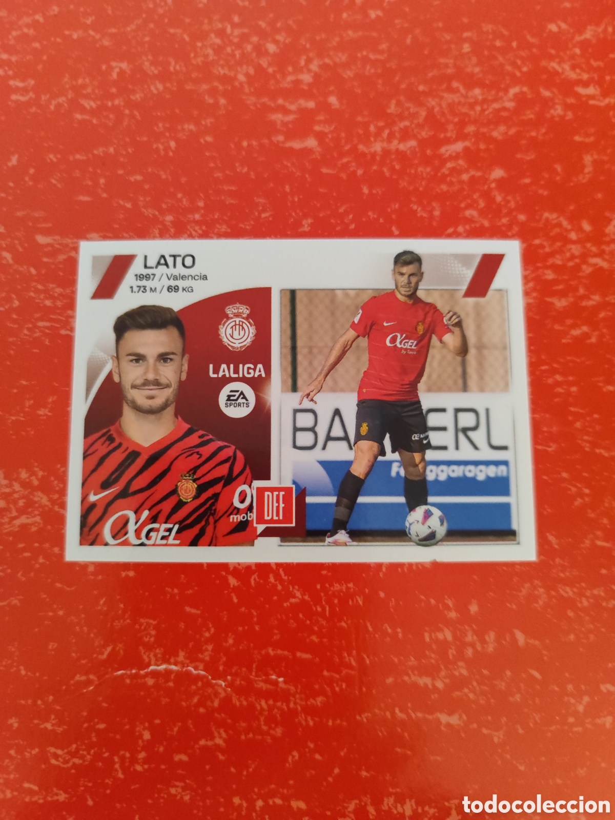 Fu&szlig;ball-Sticker: CROMO LATO MALLORCA N&Uacute;MERO 12 BIS COLOCA. LIGA ESTE 23/24. SEGUNDA EDICI&Oacute;N.