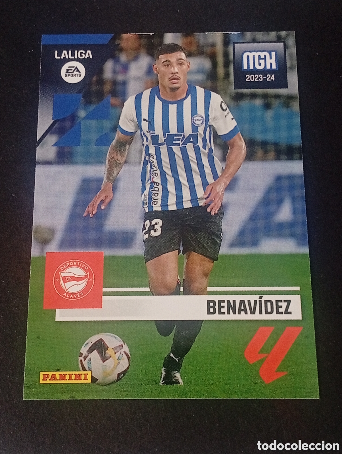 Figurine di Calcio: 27 BENAV&Iacute;DEZ DEPORTIVO ALAVES MEGACRACKS 2023 2024 24 CROMO CARD ADRENALYN PANINI