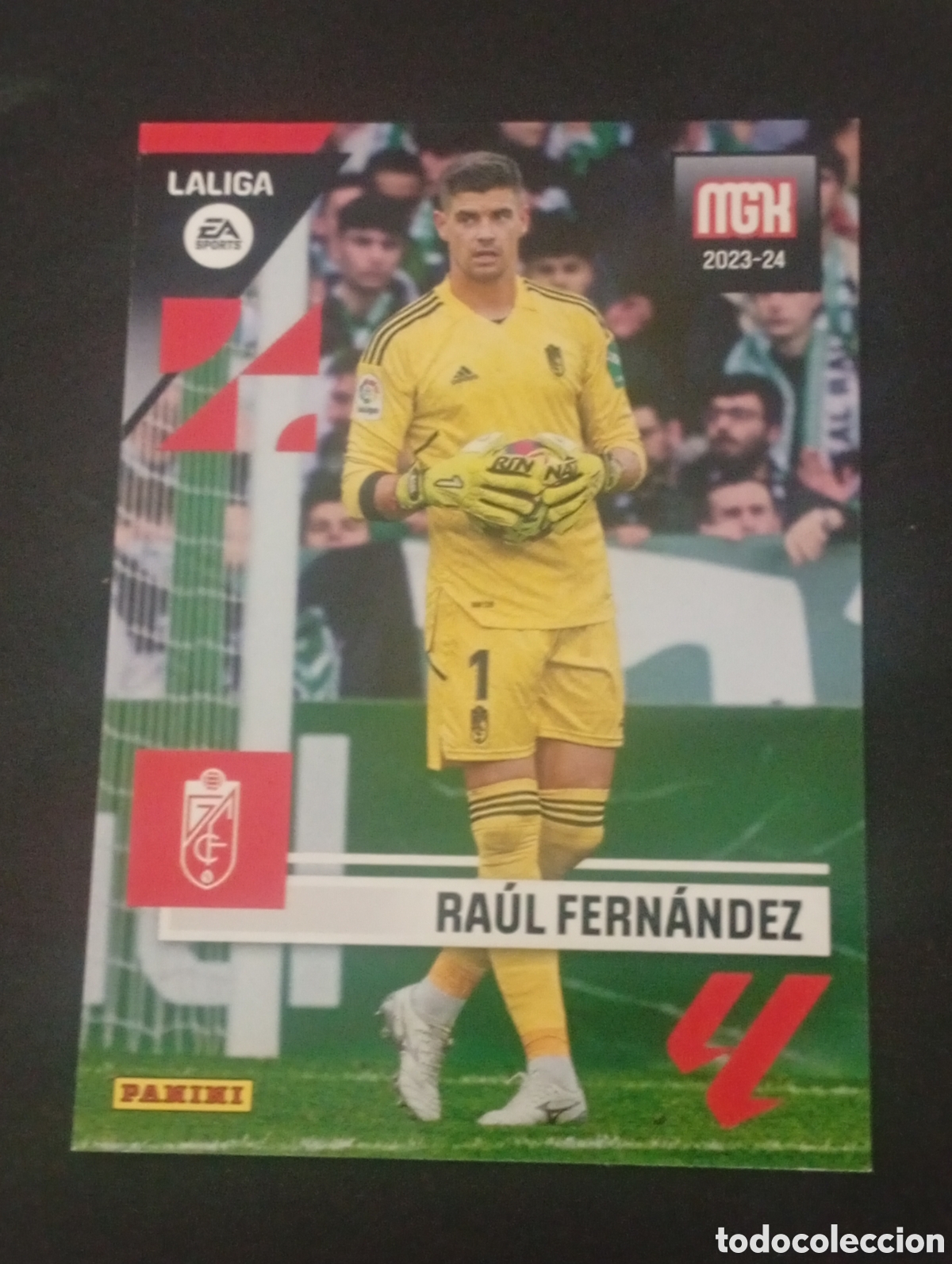 Fu&szlig;ball-Sticker: 200 RA&Uacute;L FERN&Aacute;NDEZ GRANADA MEGACRACKS 2023 2024 24 CROMO CARD ADRENALYN PANINI