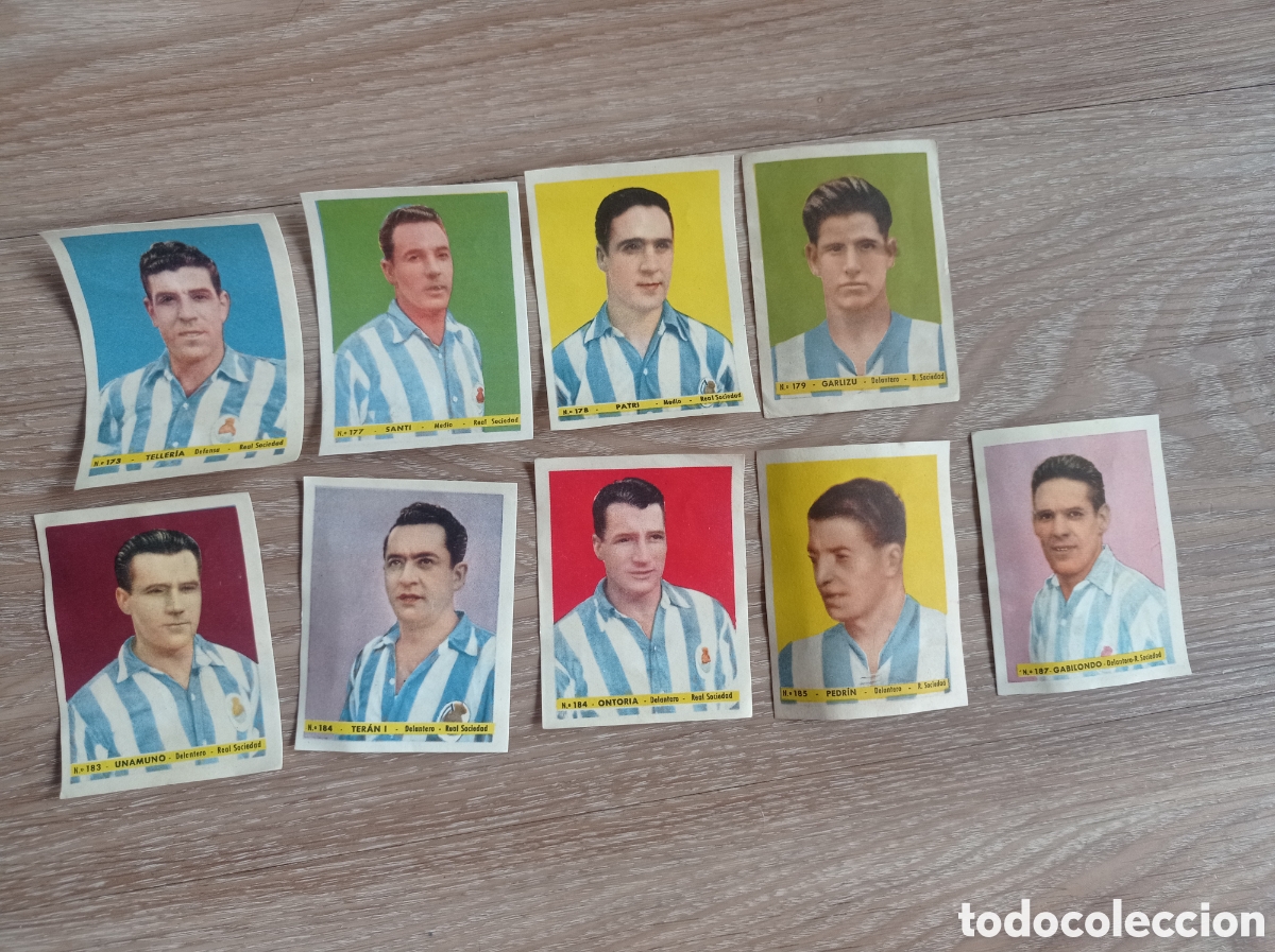 Cartes &agrave; collectionner de Football: REAL SOCIEDAD 9 CROMOS FOTO-DEPORTE 1944 BRUGUERA CROMOS DESPEGADOS