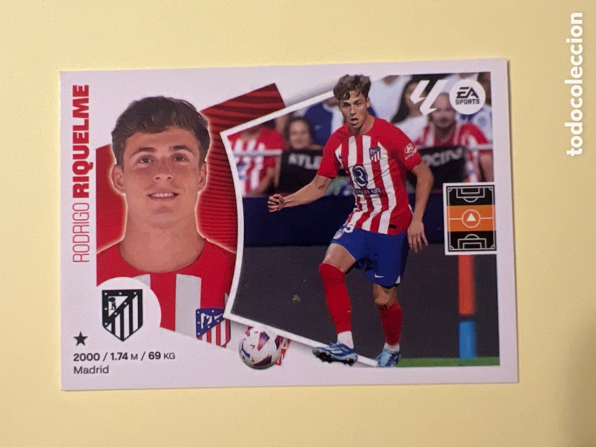 Figurine di Calcio: E1724. N&ordm; 17 RIQUELME ATLETICO MADRID LIGA ESTE 24 25 2024 2025 SIN PEGAR NUNCA PEGADO
