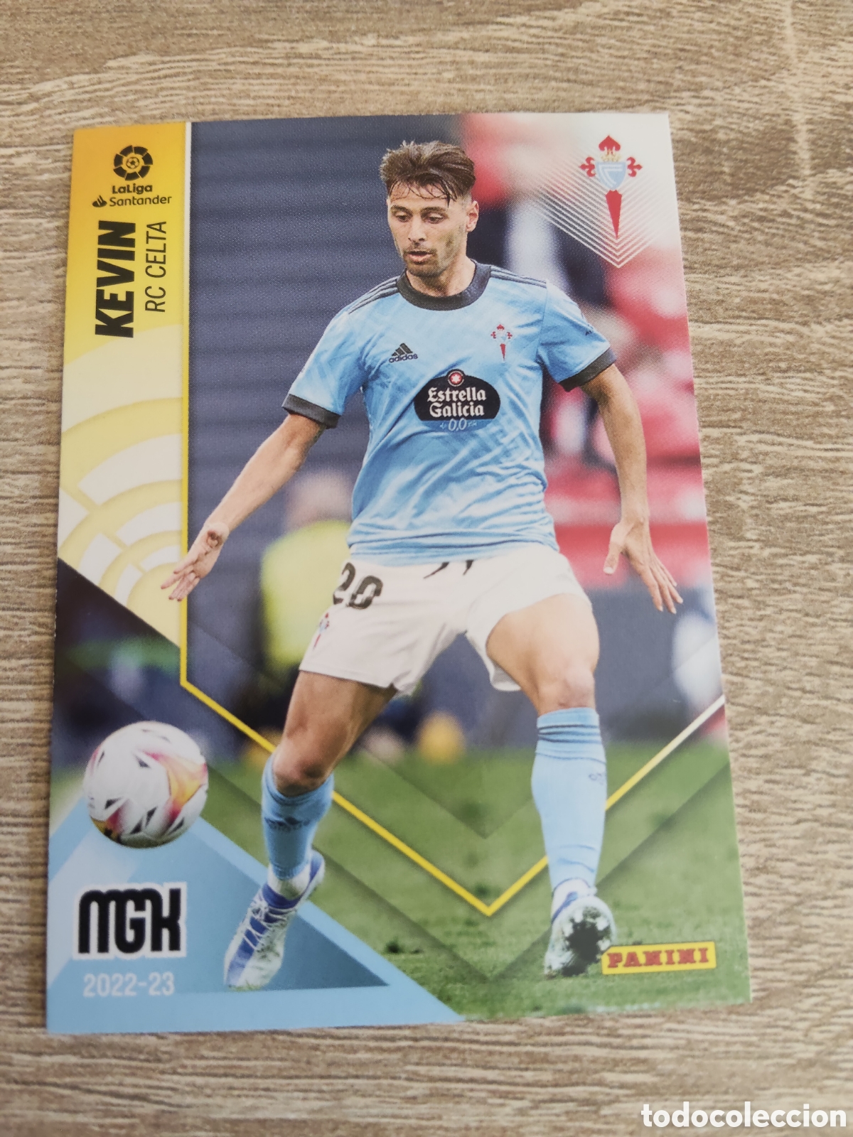 Cromos de F&uacute;tbol: Panini Megacracks 2022 2023 22 23 122 Kevin Celta de Vigo