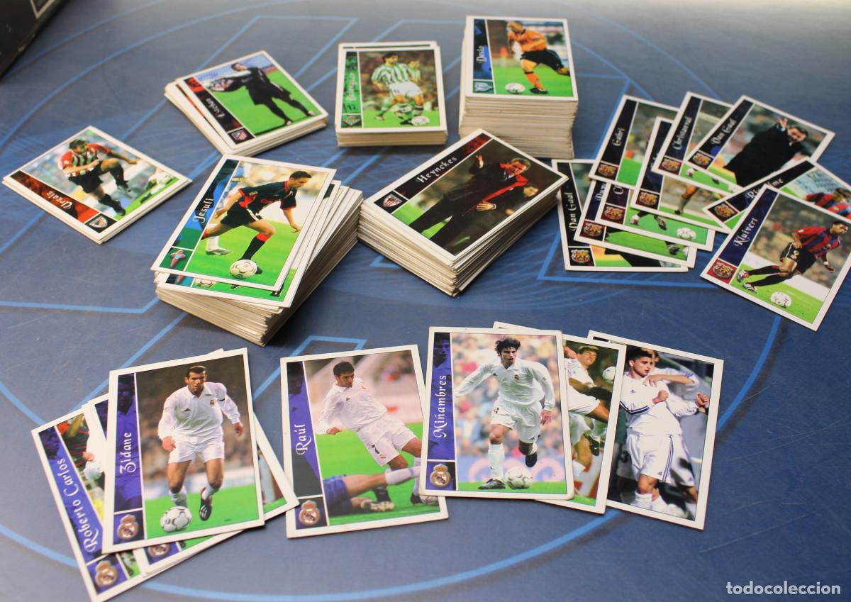 Cromos de Futebol: 02. Fichas de la Liga 2003. La Liga de F&uacute;tbol. Mundicromo, 2002.