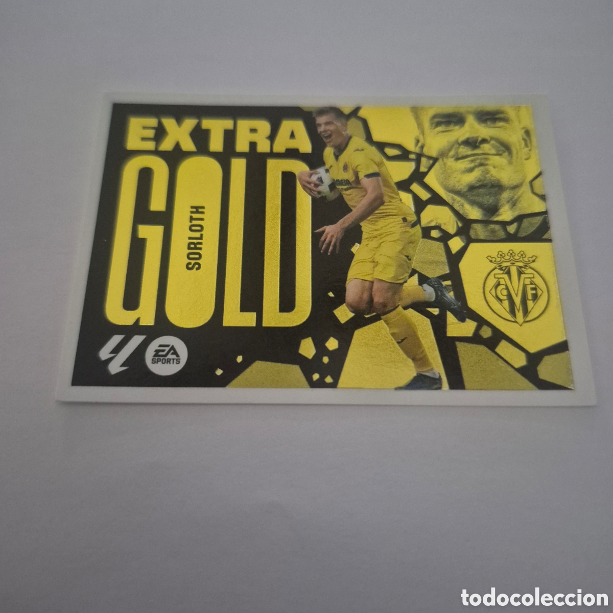 Cromos de f&uacute;tbol: SORLOTH VILLARREAL EXTRA GOLD CROMO FUTBOL PANINI LIGA 2024-2025 EDICIONES ESTE 24-25