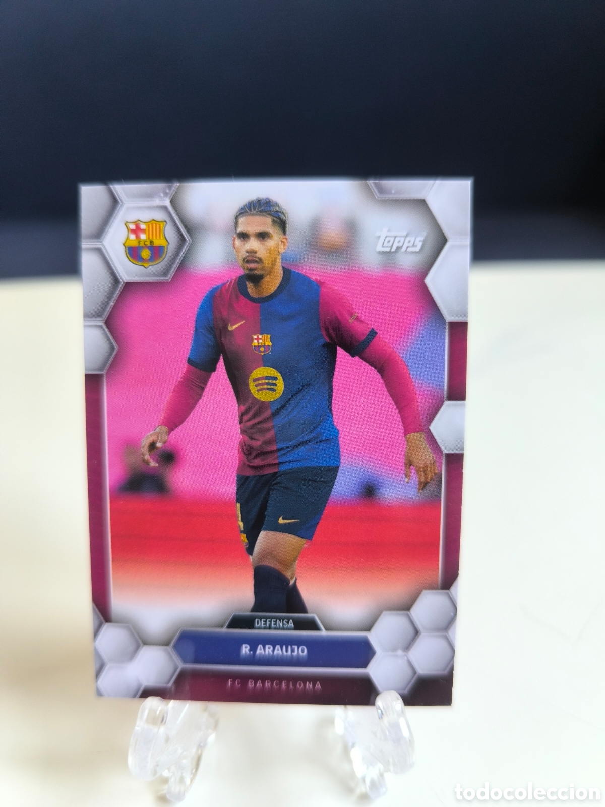 Cromos de F&uacute;tbol: Araujo Topps Team set Barcelona 2024