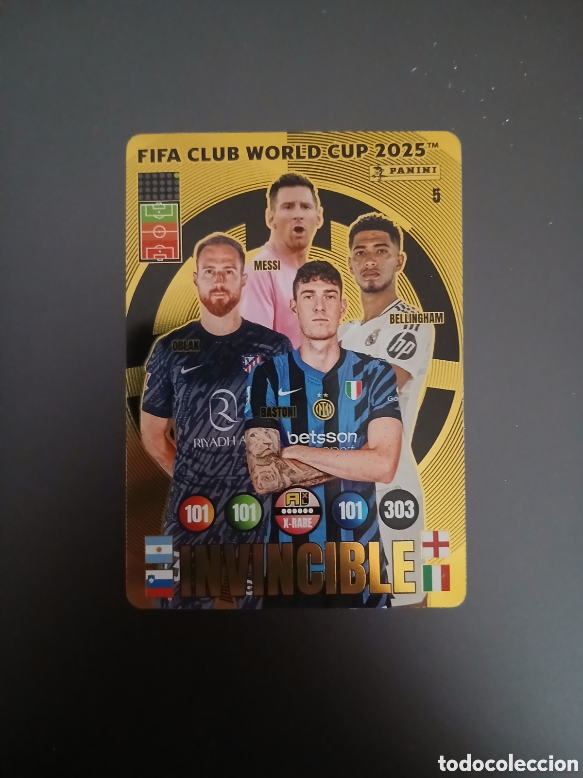 Fu&szlig;ball-Sticker: CARD INVINCIBLE GOLDEN BALLER 5 FIFA ADRENALYN CLUB WORLD CUP 2025 25 PANINI