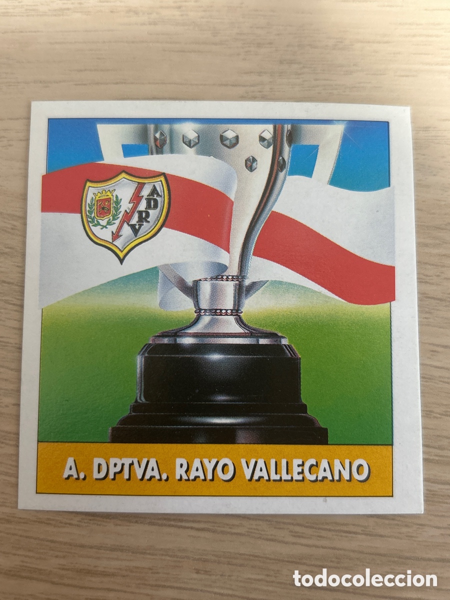 Cromos de F&uacute;tbol: ESCUDO Y BANDERA RAYO VALLECANO LIGA 92 93 EDICIONES ESTE 1992 1993 NUNCA PEGADO