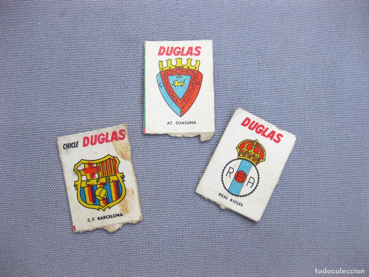 Cromos de F&uacute;tbol: 3 CROMOS DE CHICLE DUGLAS CON ESCUDOS DE EQUIPOS DE FUTBOL. NO DOUGLAS