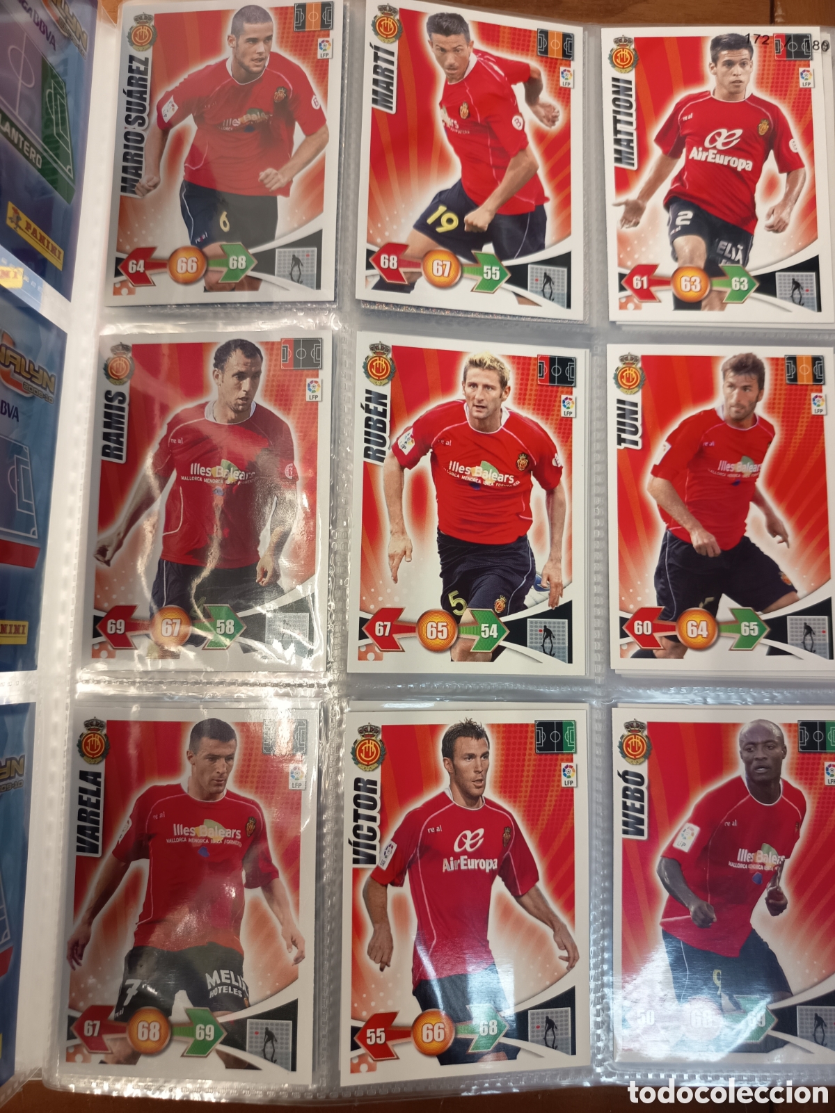 Fu&szlig;ball-Sticker: ADRENALYN 2009 2010 PLANTILLA DEL MALLORCA BASICA 18 CROMOS CON STAR INCLUIDAS