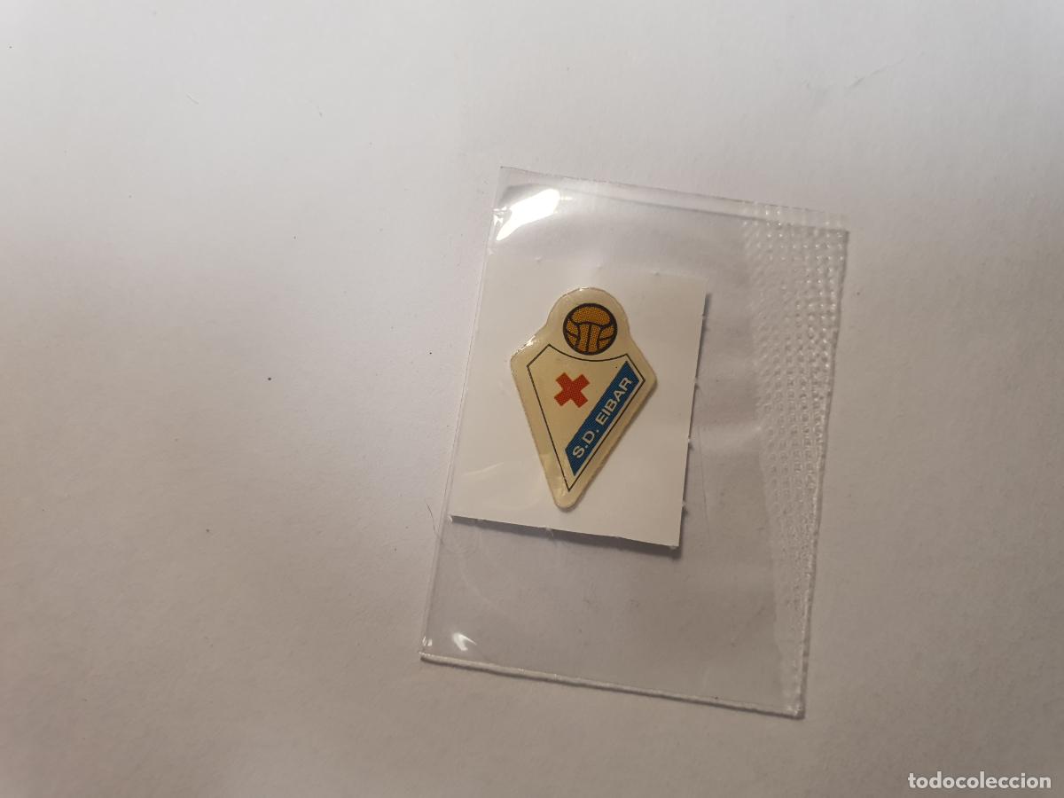 Fu&szlig;ball-Sticker: CROMO PEGATINA GREFUSA -- ESCUDO FUTBOL LIGA - EIBAR