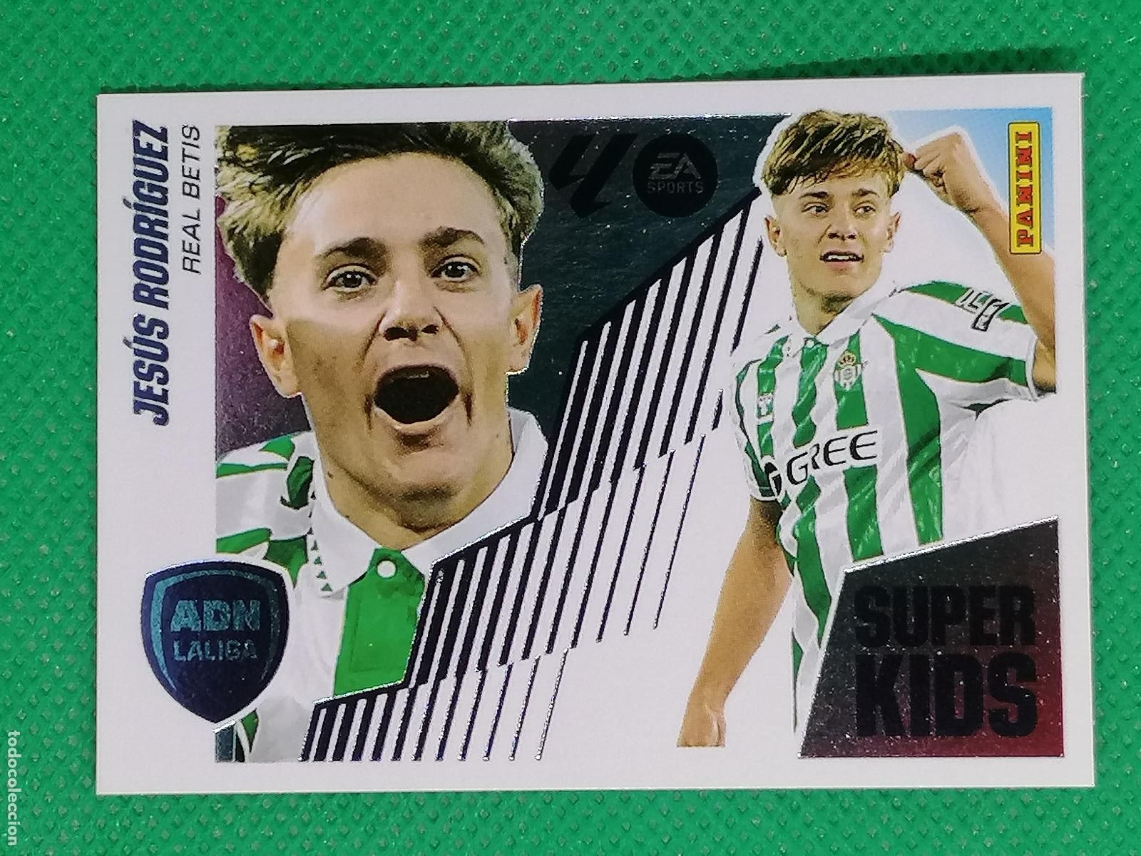 Cartes &agrave; collectionner de Football: 13 JESUS RODRIGUEZ BETIS SUPER KIDS SUPERKIDS ADN ⚽ PANINI LIGA ESTE 25 26 2025 2026 ⚽
