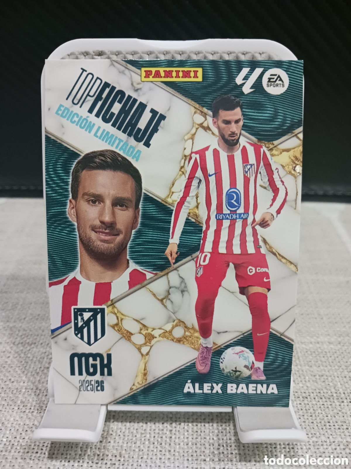 Cromos de f&uacute;tbol: TOP FICHAJE ALEX BAENA MEGACRACKS 25 26 2025 2026 EDICION LIMITADA - REVISTA JUGON 222 - ATLETICO