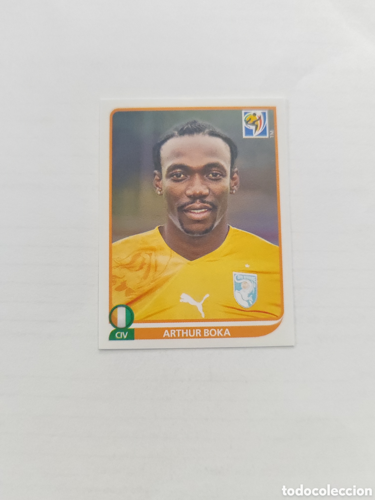 Figurine di Calcio: CROMO N&Uacute;MERO 529 Arthur Boka COSTA DE MARFIL. MUNDIAL 2010 SUD&Aacute;FRICA.