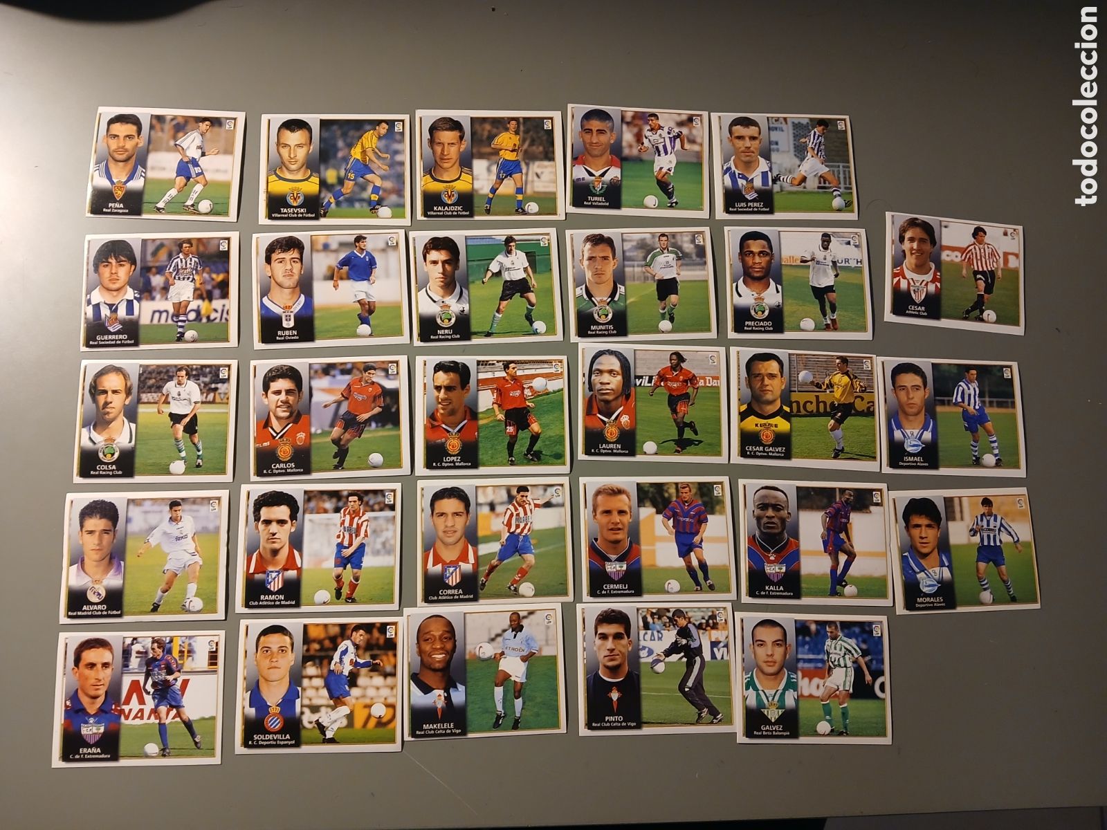 Cromos de f&uacute;tbol: LOTE 28 COLOCAS DIFERENTES LIGA ESTE 1998/99 98 99 NUNCA PEGADOS SIN PEGAR