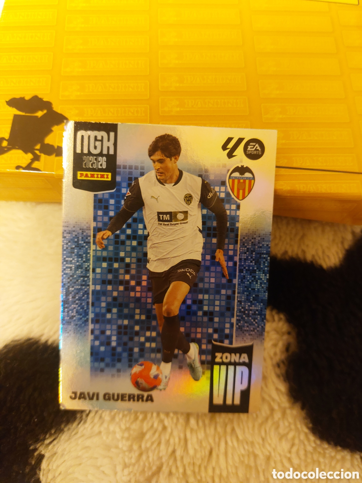 Football Stickers: 398 JAVI GUERRA VALENCIA ZONA VIP MEGACRACKS LIGA 2025 2026 25 26