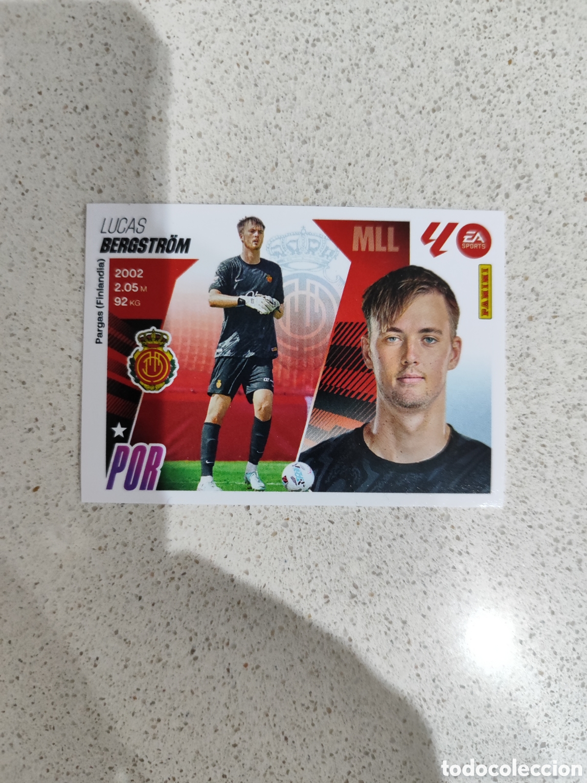 Cromos de f&uacute;tbol: CROMO N&Uacute;MERO 4 BERGSTR&Ouml;M MALLORCA. LIGA ESTE 25/26. SEGUNDA EDICI&Oacute;N.