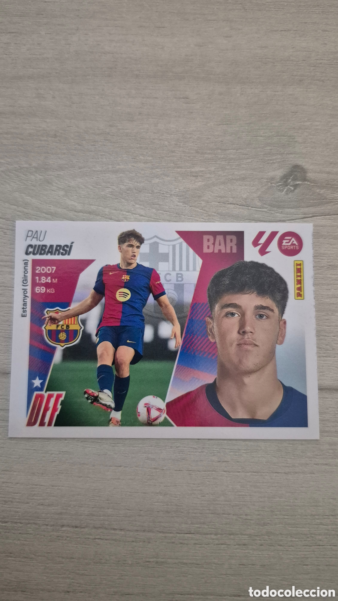 Fu&szlig;ball-Sticker: N&deg;6 Barcelona Cubarsi Liga Este 25/26