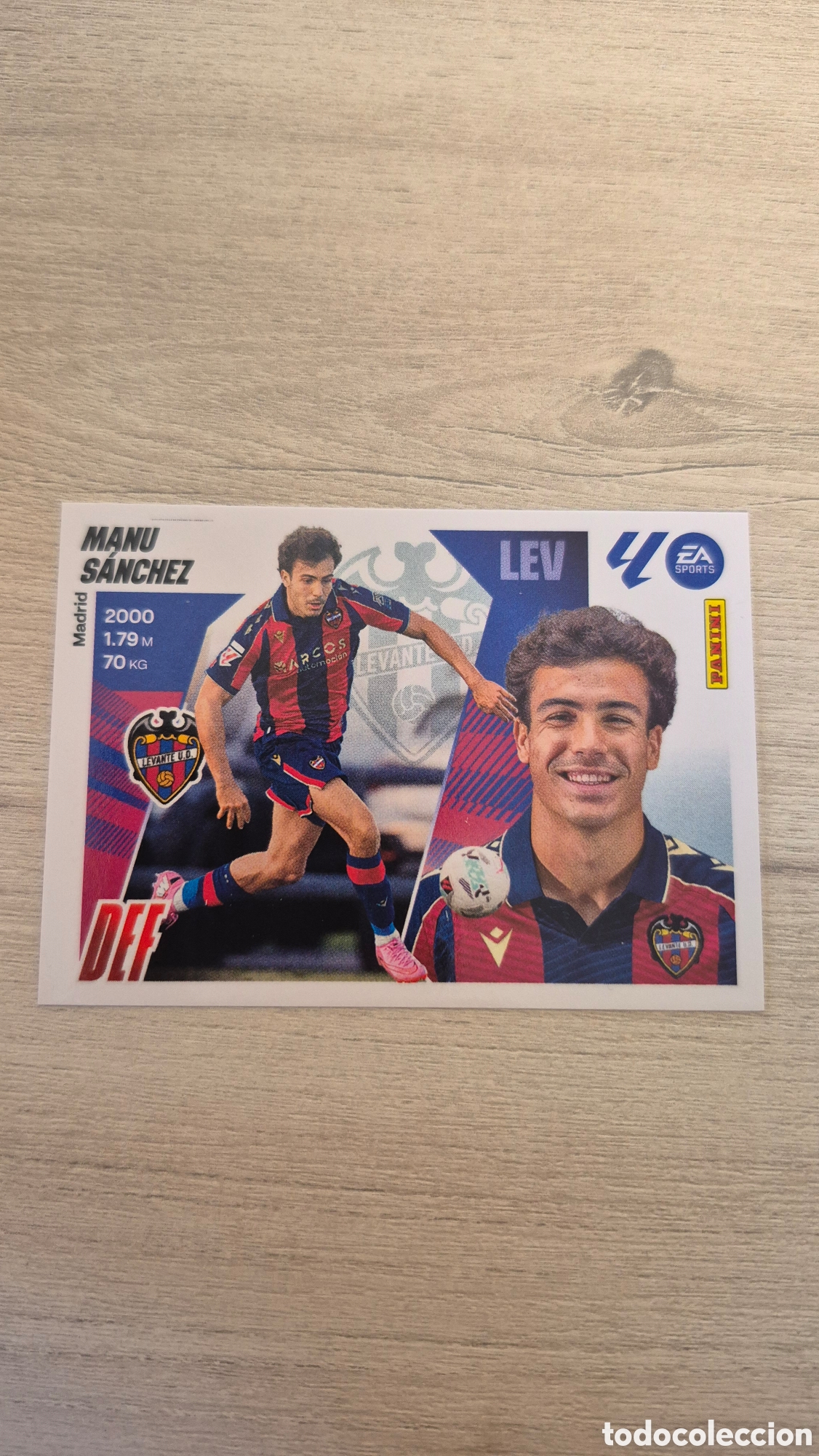 Fu&szlig;ball-Sticker: N&deg;11Bis Levante Manu S&aacute;nchez Liga Este 25/26