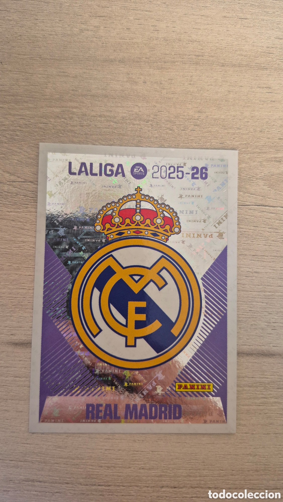 Fu&szlig;ball-Sticker: N&deg;1 Escudo Real Madrid Liga Este 25/26