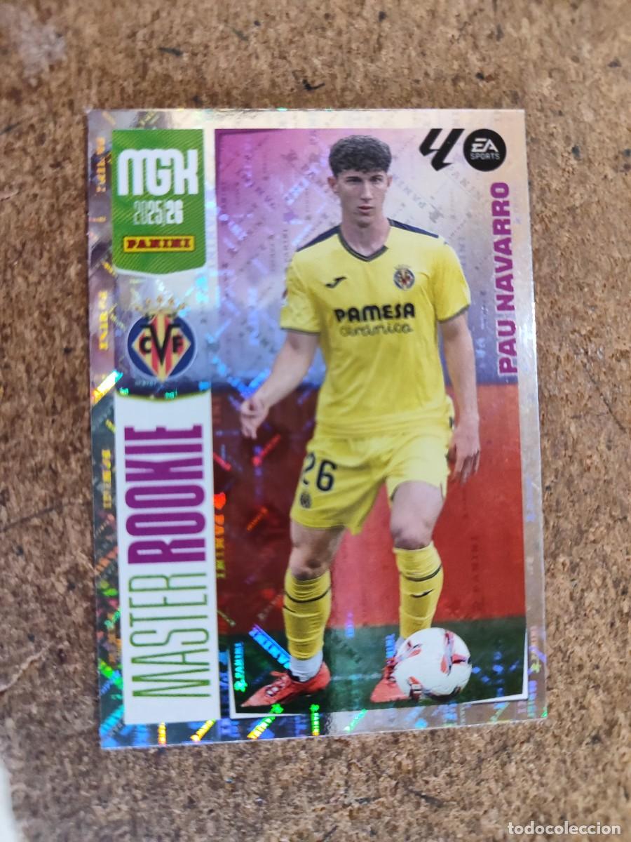 Football Stickers: MEGACRACKS 2025/26 CARD MASTER ROOKIE PAU NAVARRO VILLARREAL # 419 PANINI