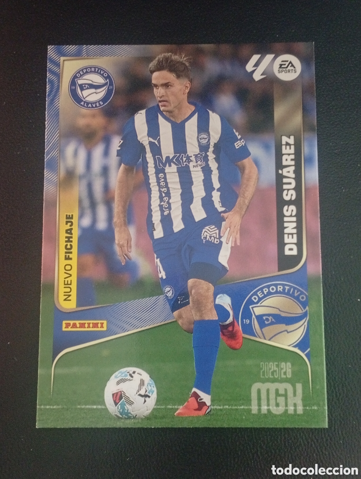 Cromos de Futebol: 483 nuevo fichaje DENIS SUAREZ ALAVES MEGACRACKS 2025 2026 25 26 CROMOS PANINI TOPPS