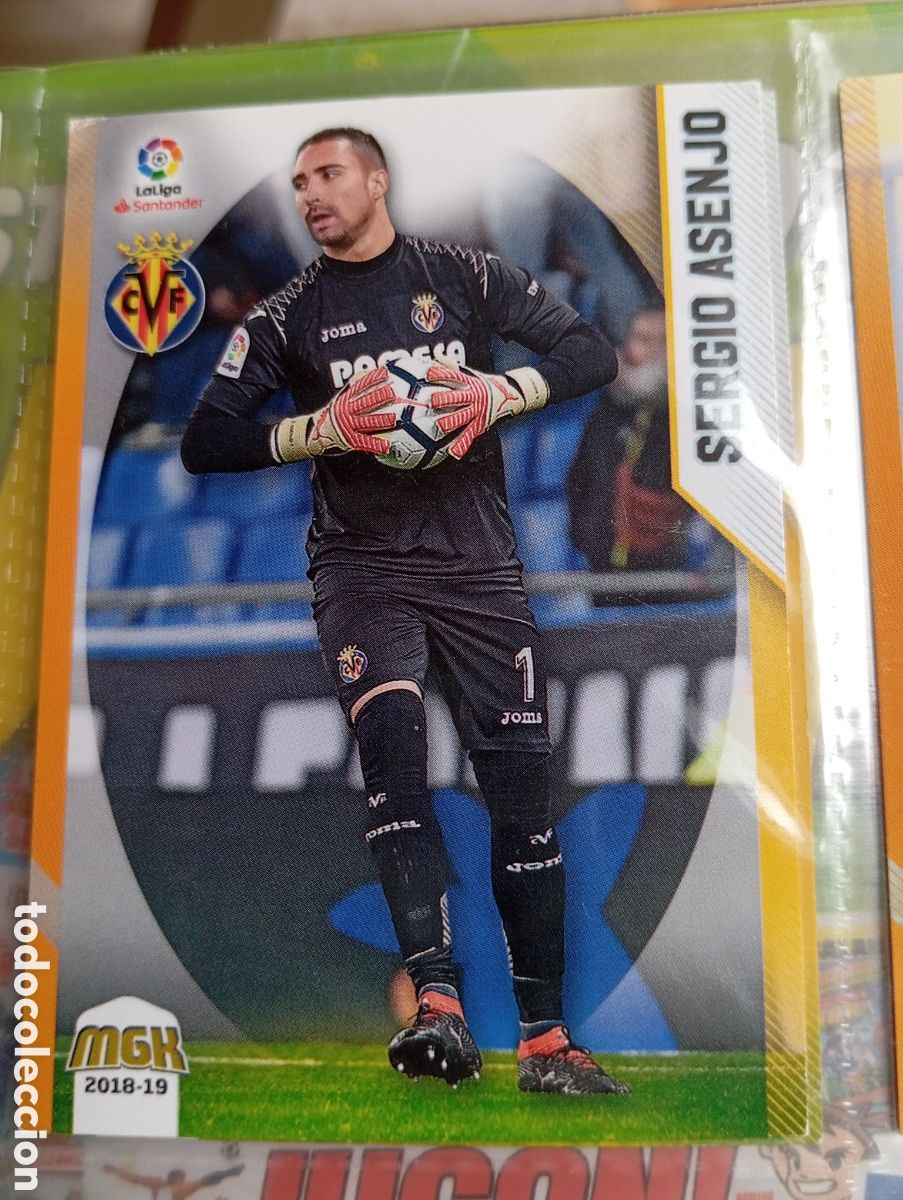 Cromos de Futebol: Sergio Asenjo Villareal Ficha Cromo de futbol Megacracks 2018-2019 Liga Santander MGK 18-19 Panini
