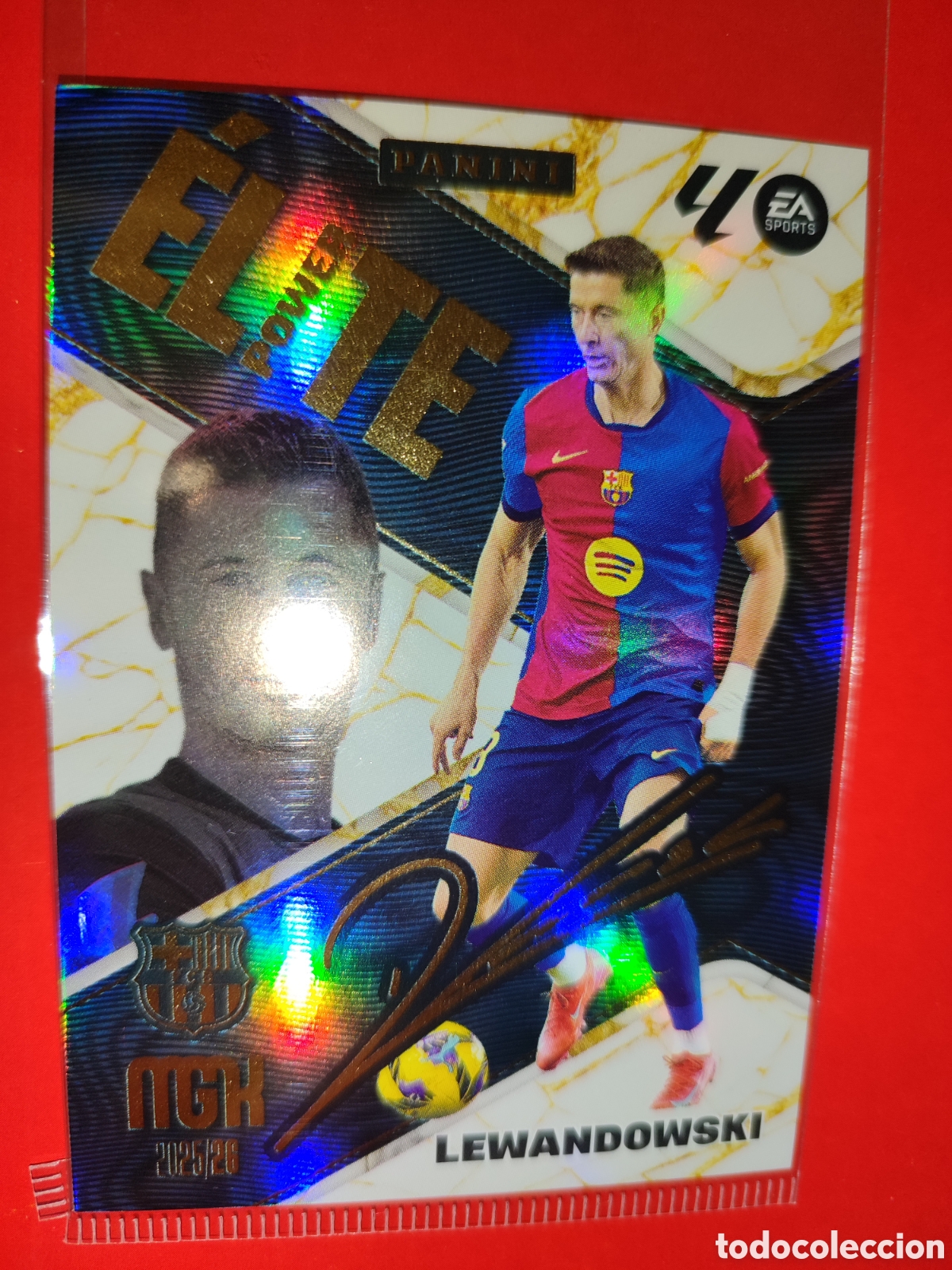 Cromos de F&uacute;tbol: Lewandowski &Eacute;lite Power firmado MGK 25/26